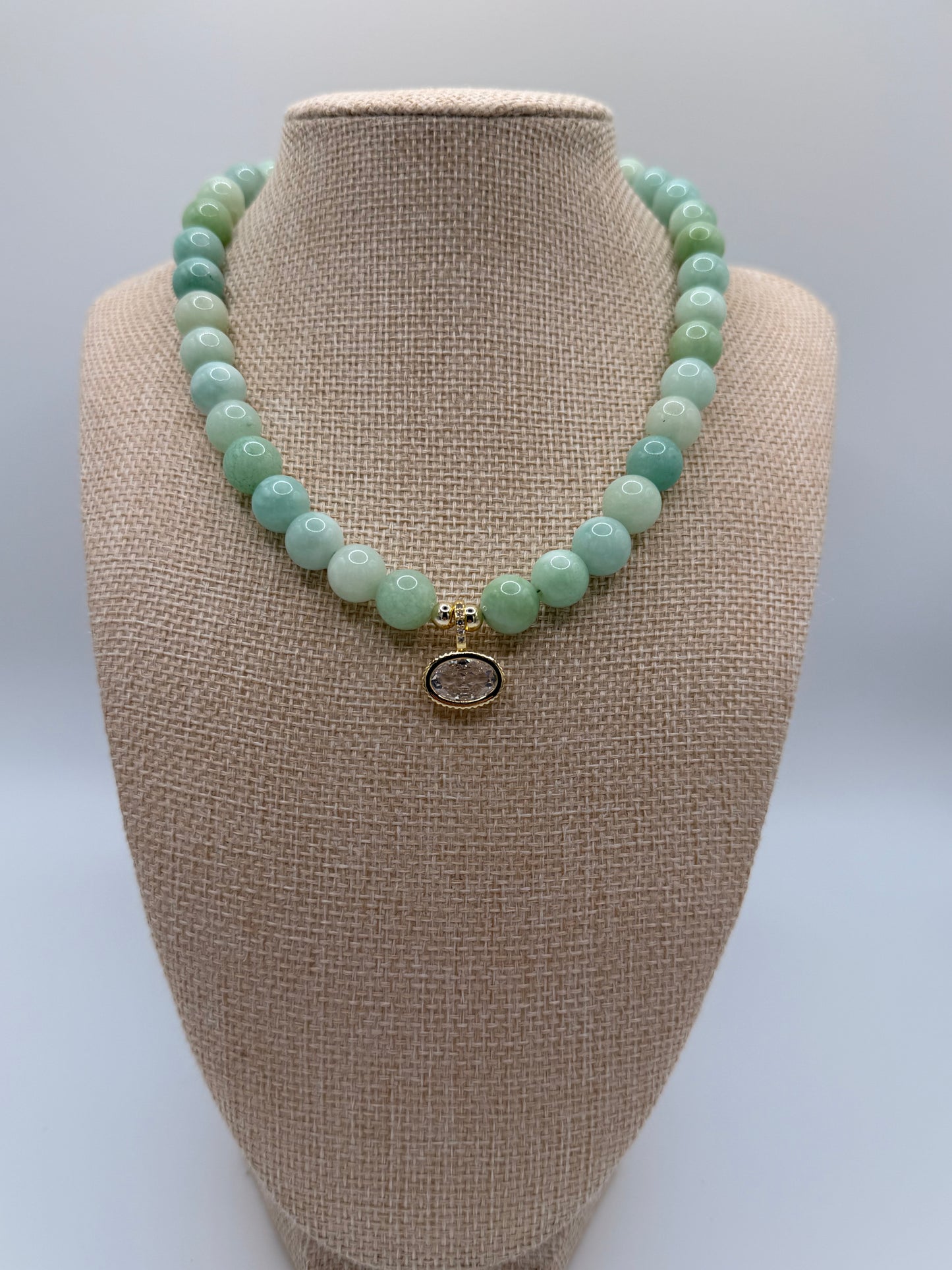 Jane Necklace w/ Pendant