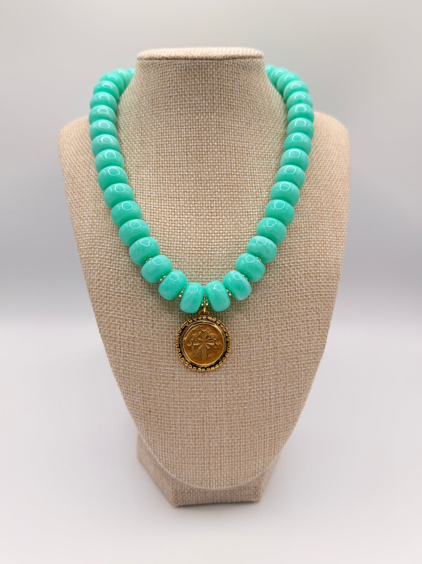 Teal Priscilla w/ Medal